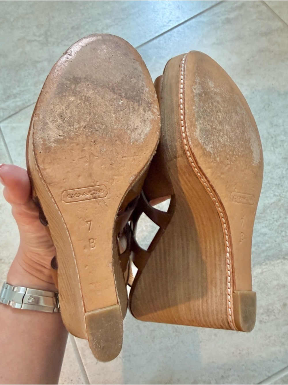 Coach Women’s Brown Leather Wedge Sandals Size 7 - Picture 9 of 10